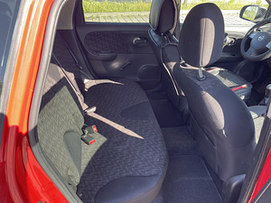 Nissan Note (7 фото из 10)