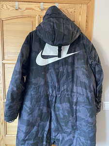 Meeste Nike parka XL (3 foto / 5)