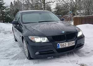 BMW e90 330xd 2007 г. (4 фото из 13)