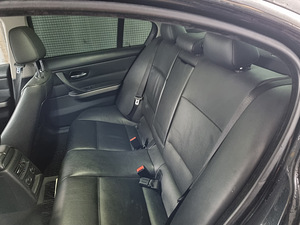 BMW e90 330xd 2007 г. (5 фото из 13)