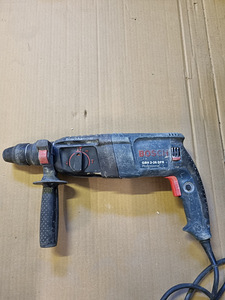 Перфоратор Bosch Professional (1 фото из 5)