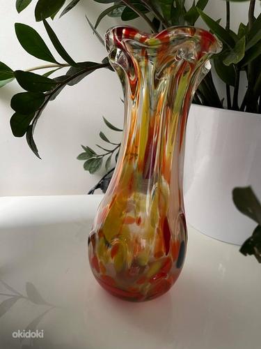 Tarbeklaas стеклянная цветная ваза (фото #1)