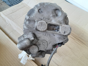 BMW Denso kliimaseadme kompressor (3 foto / 7)