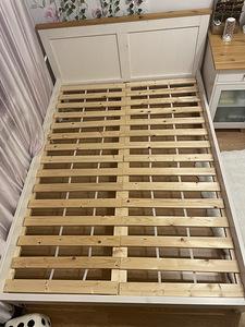Кровать 140*200 (3 фото из 3)