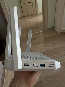 Keenetic TITAN BE7200 Mesh Wi-Fi 7 Multi-Gigabit Router (5 foto / 5)