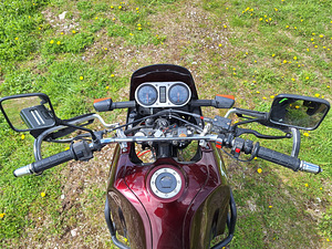 Suzuki DR800 (6 фото из 7)