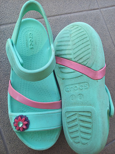 Сандалии Crocs J2 (2 фото из 3)