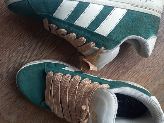 Кроссовки Adidas, р. 41,5