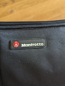 Statiiv Manfrotto 055CXPRO3 Carbon Fiber Tripod Legs + Kott (3 foto / 5)