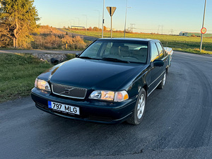 Volvo S70 2.4 125kW (1 foto / 8)