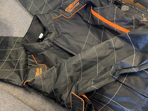 Racing suit (3 foto / 4)