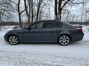 BMW 530d 2007 173kw Facelift (11 foto / 15)