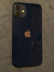 Apple iPhone 12 128GB (3 foto / 3)