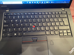 Lenovo Thinkpad T460p (2 foto / 5)