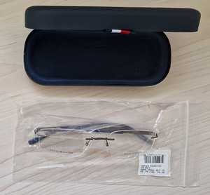 Prilliraamid Tommy Hilfiger TH 1691 (2 foto / 2)