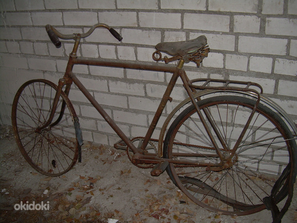 Старинный велосипед (фото #1)