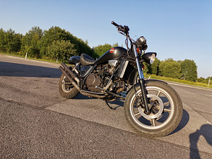 Honda magna VF 750c (1 foto / 3)