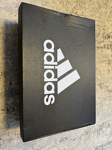 Sport shoes Adidas Nemeziz Tango 18.1 (1 foto / 5)
