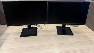 Kontori monitor 24BK550Y-B (1 foto / 4)