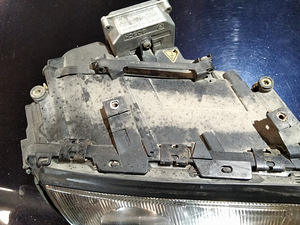 Peeglid kroom kated peal. Audi a8 d2 pre fl ja esituled xen. (4 foto / 6)