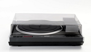 Виниловый проигрыватель Revox B790, граммофон, проигрыватель