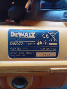 Dewalt dw077 laser (2 foto / 2)