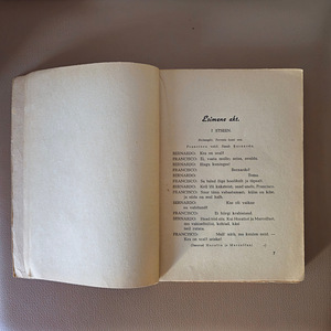 Raamat W.Shakespeare "Hamlet" 1946.a. 182lk (2 foto / 3)