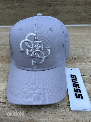 Кепка Guess без размера.Оригинал.