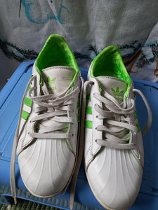 Кроссовки adidas (2 фото из 6)