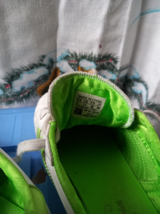 Кроссовки adidas (5 фото из 6)