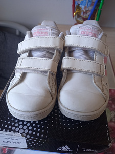 Adidas tossud s.24 (3 foto / 6)