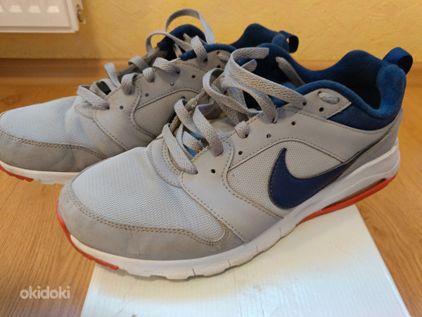 Meeste Nike tossud
