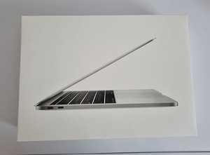 Apple MacBook Pro 13' 2017 (5 фото из 8)