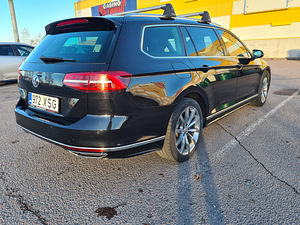 Volkswagen Passat R-line 4-Motion 2.0 140kW (5 foto / 14)