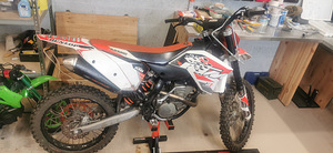 KTM sxf 250 2010 (1 foto / 9)