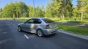 BMW 320 2.0 110kW (4 foto / 8)