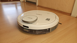 Робот-пылесос Ecovacs deebot series 900 (2 фото из 6)