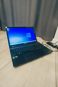 ACER Aspire V3-772G 17.3" (1 foto / 5)