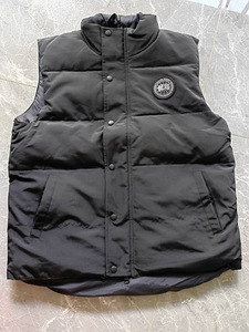 Canada Goose Vestid (3 foto / 4)