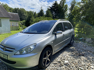 Peugeot 370 sw (1 foto / 7)