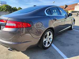 Jaguar XF supercharged (3 foto / 12)