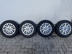 Volkswagen golf 6 - 195/65 R15 (1 foto / 7)