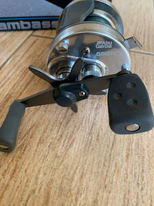 ABU GARCIA AMBASSADOR 5501 C3 Casting Reel 5.3:1 L/H (1 foto / 3)