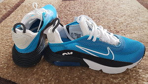 Müüa NIKE jalanõud (2 foto / 3)
