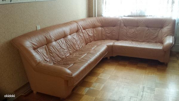 Кожаный диван (фото #1)