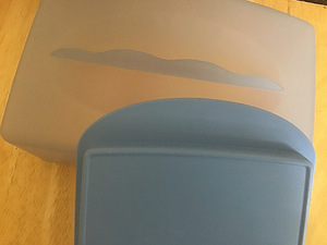 Tupperware для сыра или масла (3 фото из 4)