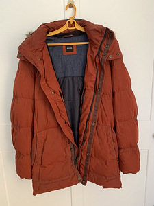 Talvine jope Hugo Boss suurus M-L (3 foto / 3)