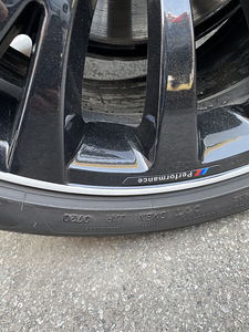 BMW 245/40R19 275/35R19 (8 фото из 9)