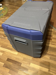 Холодильник Автохолодильник 12V 24v220v 27-45L UUS (4 фото из 10)