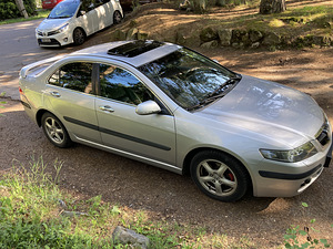 Honda Accord 2.2 I-CTDi (2 foto / 5)